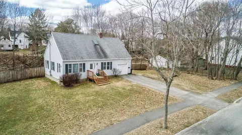 116 Parker St, Bangor, ME 04401