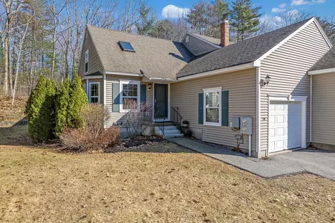 30 Granite Hill Dr #30, Topsham, ME 04086