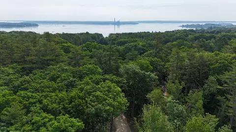 104 Foreside Rd #WEST, Cumberland, ME 04110