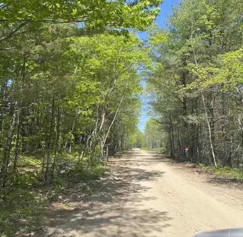15 Coltons Way, Saco, ME 04072