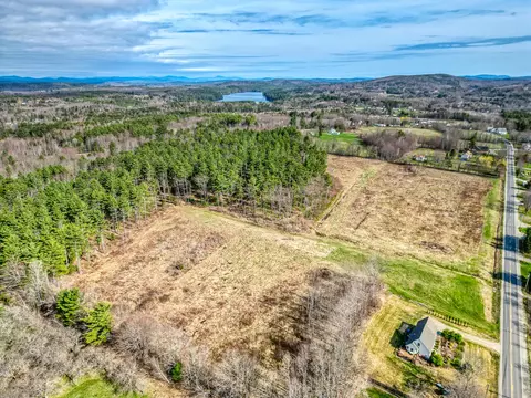 1063 Main St, Monmouth, ME 04259