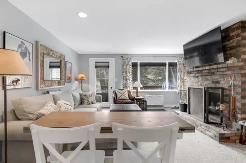 85 Easy St #G3, Newry, ME 04261