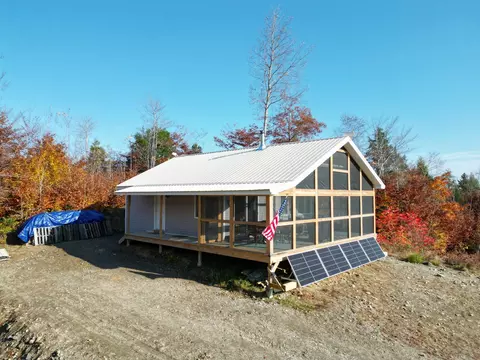 178 Hurd Rd, Burlington, ME 04417