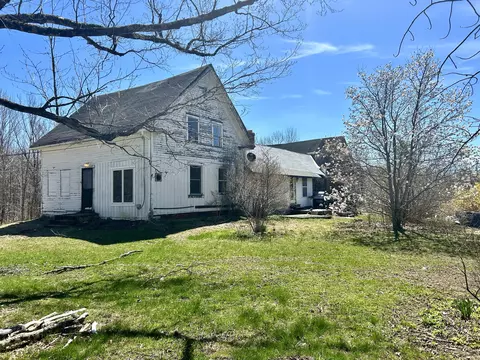 105 Village Rd, Stetson, ME 04488