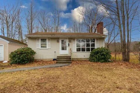 19 Park St, Camden, ME 04843