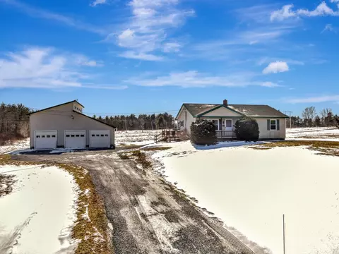 111 Neck Rd, Benton, ME 04901