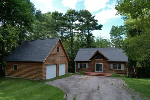 24 The Lndg, Winterport, ME 04496