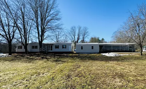 78949 Lancasterw Main St, Dover Foxcroft, ME 04426