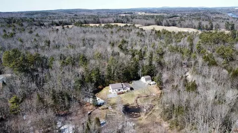 76 Stackpole Rd, Durham, ME 04222