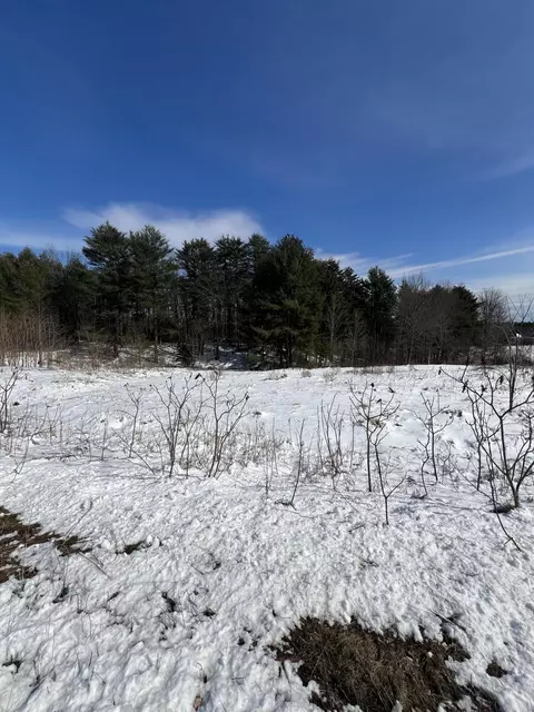 1 Clinton Avenue # m10, Winslow, ME 04901