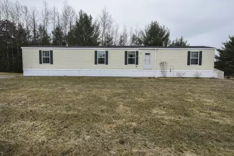 30 Begin Ter, Sabattus, ME 04280
