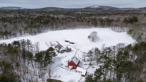 15 Old County Rd, Washington, ME 04574