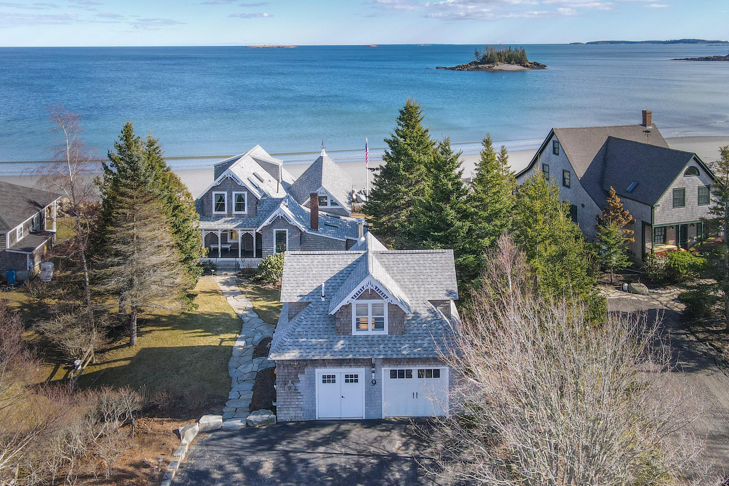 9 Stonehurst Ave  