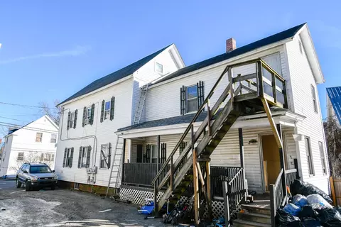 20 Gold St #1-3, Waterville, ME 04901