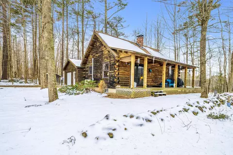 2495 Washington Rd, Waldoboro, ME 04572