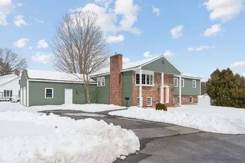33 Sixth Ave, Augusta, ME 04330