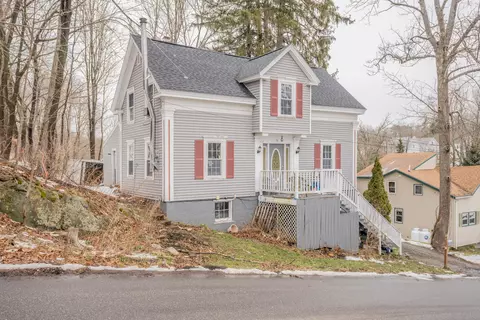 79 York St, Bath, ME 04530