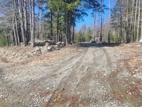 187 Lancaster Rd, Canaan, ME 04924