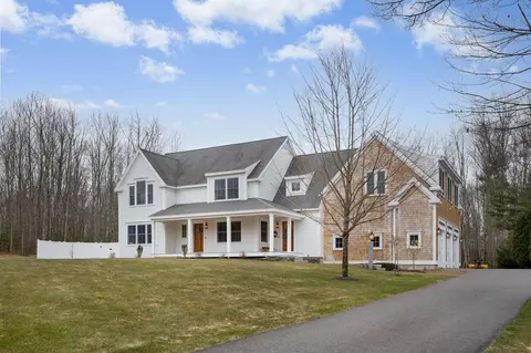 31 Fengler Rd, Scarborough, ME 04074