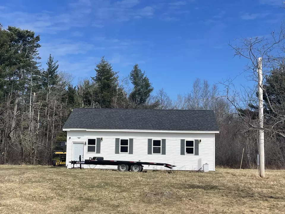 280 Elm St, Brewer, ME 04412 1 photo Movoto