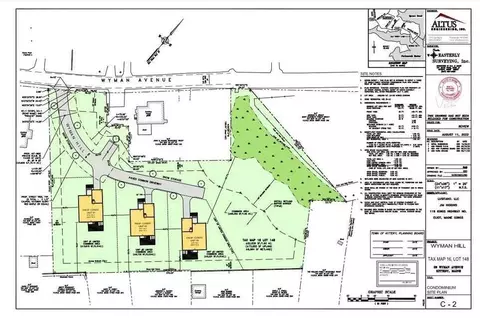 28 Wyman Ave, Kittery, ME 03904