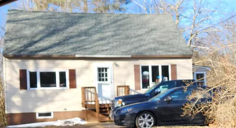 2 Marilyn Dr, Turner, ME 04282