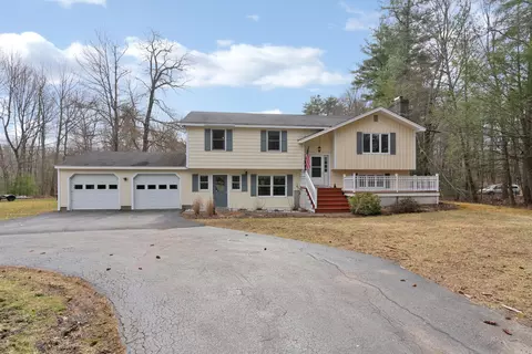 185 Governor Hill Rd, Eliot, ME 03903