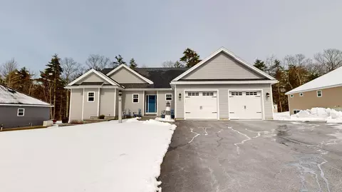 28 Dolphin Ave, Old Orchard Beach, ME 04064