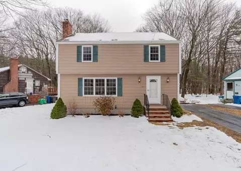 129 Pinecrest Rd, Portland, ME 04102