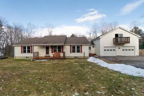 129 Abbott Dr, Enfield, ME 04493