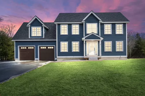 10 Samuel Marshall Dr, Saco, ME 04072