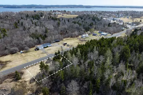 96 County Rd, Eastport, ME 04631