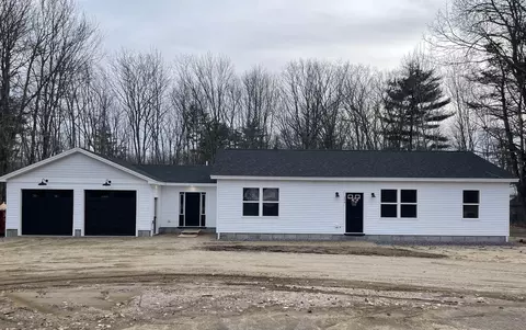 299 Beech Plains Rd, Buxton, ME 04093