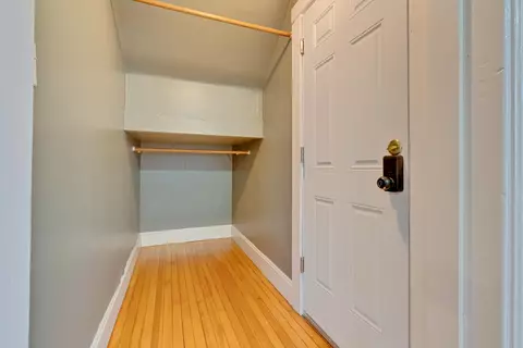 9 Powsland St, Portland, ME 04102