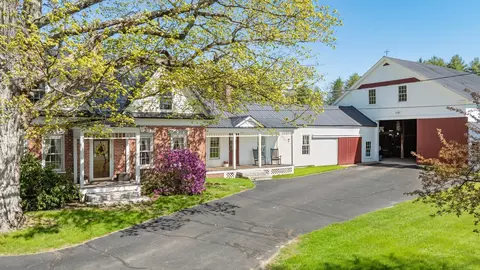 438 Norway Rd, Harrison, ME 04040