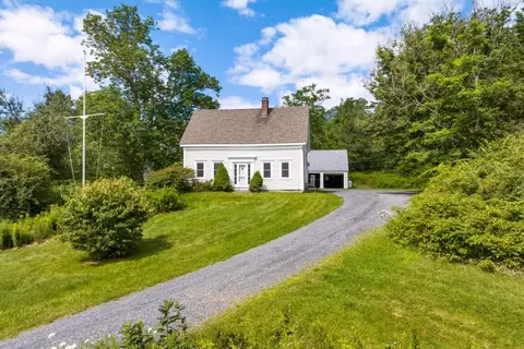 234 River Rd, Edgecomb, ME 04556