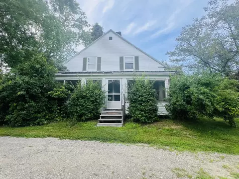 188 Back St, Monmouth, ME 04265