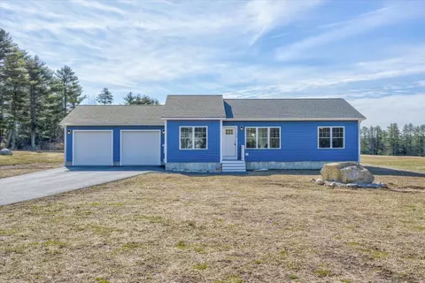 176 Range E Rd, Limerick, ME 04048