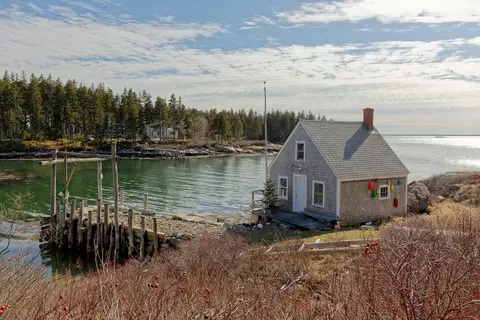 30 Sand Beach Rd, Stonington, ME 04681