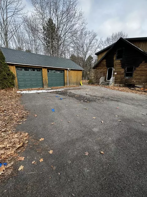 1264 Carmel Rd N, Hampden, ME 04444