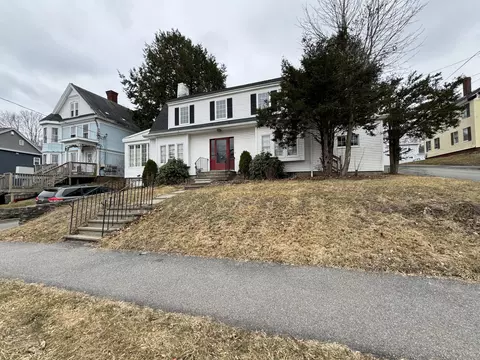 112 Ohio St, Bangor, ME 04401