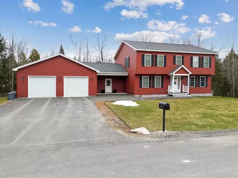 141 Pepin Rd, Sidney, ME 04330