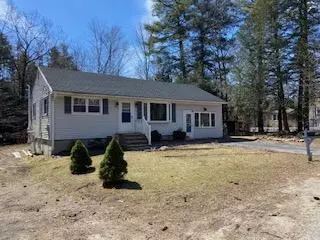 56 Vance Dr, Windham, ME 04062