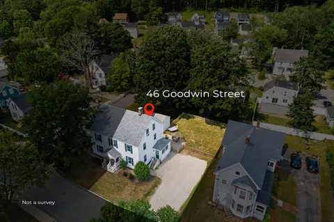 46 Goodwin St #2, South Berwick, ME 03908