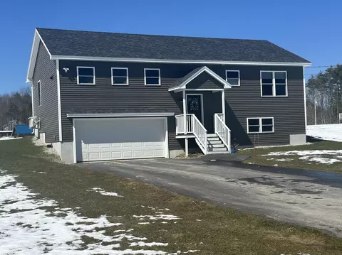 6 Tibbetts Rd, Gray, ME 04039