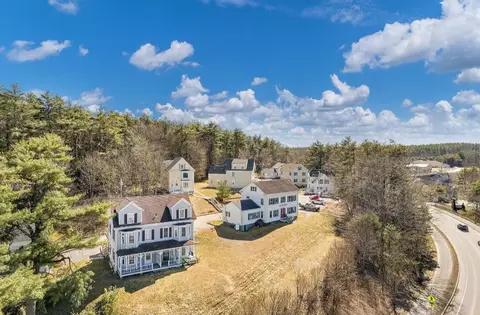 10 Aegis Dr #A, Bath, ME 04530
