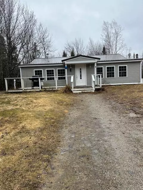 932 Tibbetstown Rd, Columbia Falls, ME 04623