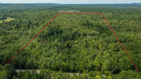 258 New England Rd, Searsmont, ME 04973
