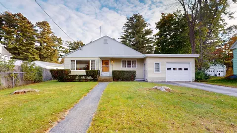 28 Mclellan St #2, Brunswick, ME 04011