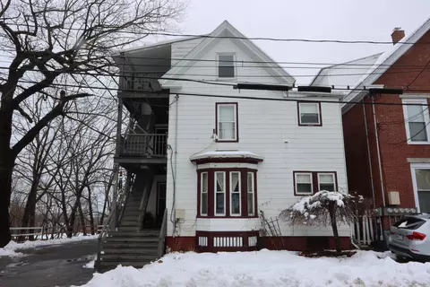 26 Fifth St, Auburn, ME 04210